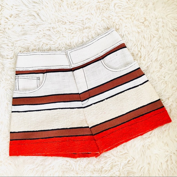 NWT: 10 CROSBY DEREK LAM | Knitted Pattern Shorts - Picture 2 of 6